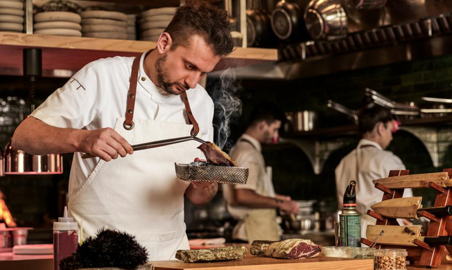 Fatih Tutak Kim, kaç yaşında? Michelin Yıldızı Fatih Tutak restoranı TURK nerede?