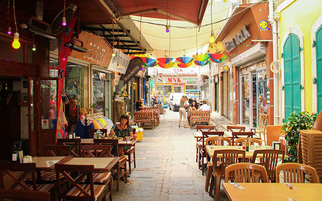 İzmir'de gezilecek tarihi mekanlar nelerdir? İzmir merkezde hangi tarihi mekanlar var? - Resim : 5