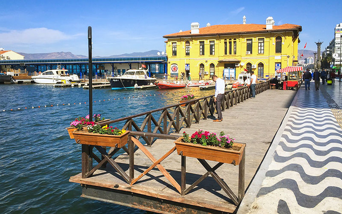 İzmir'de gezilecek tarihi mekanlar nelerdir? İzmir merkezde hangi tarihi mekanlar var? - Resim : 19